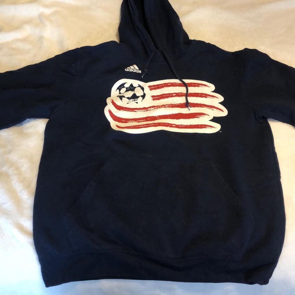 Sweatshirt - Picture 2 of 2